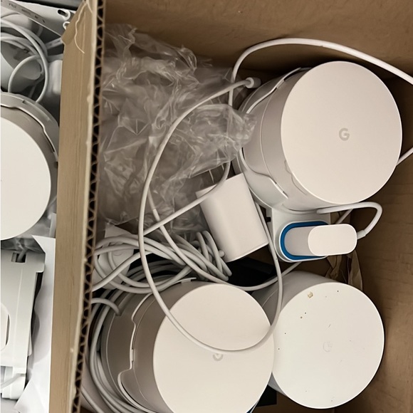 Google WiFi system, 3-Pack - Router Replace for Whole Home (NLS-1304-25),White - Picture 4 of 4